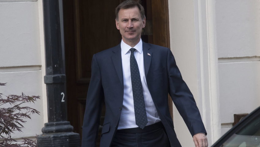 Szef brytyjskiego MSZ wzywa do walki z prześladowaniem chrześcijan. Europa zaczyna się budzić?
