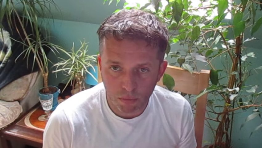 Homoseksualista krytykuje środowiska LGBT i marsze równości. “To szmaci mój wizerunek i to strasznie”
