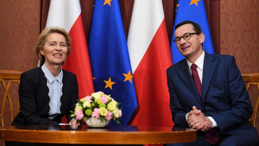 Niemieckie media: Po wizycie von der Leyen w Polsce Timmermans odsunięty od zajmowania się sprawami praworządności