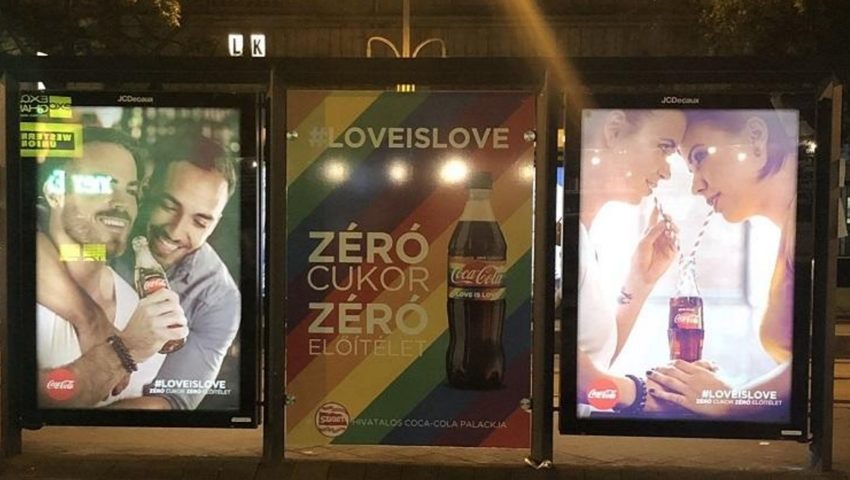 Coca-Cola zmienia “tęczową” kampanię, która oburzyła Węgrów