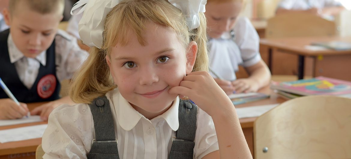 Ile Polacy wydadzą na “szkołę”?
