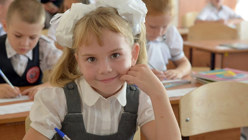 Ile Polacy wydadzą na “szkołę”?