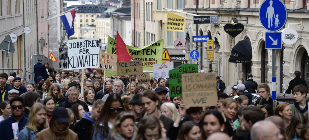 Szwedzki aktywista będzie musiał odwołać zaplanowany antymuzułmański protest i spalenie Koranu? “Wszystko z powodu suszy”