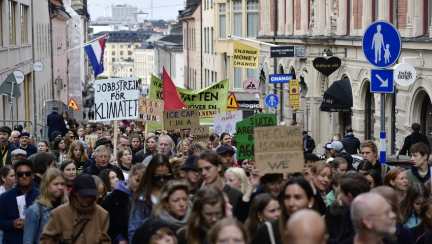 Szwedzki aktywista będzie musiał odwołać zaplanowany antymuzułmański protest i spalenie Koranu? “Wszystko z powodu suszy”