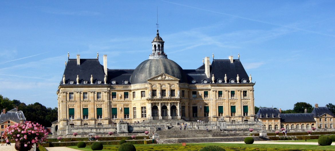 W jednym z największych zamków Francji zrabowano biżuterię wartą 2 mln euro