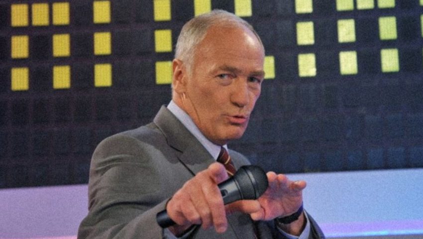 Fala komentarzy pod wspólnym zdjęciem Schetyny ze Strasburgerem. Stanowcza reakcja prezentera “Familiady”
