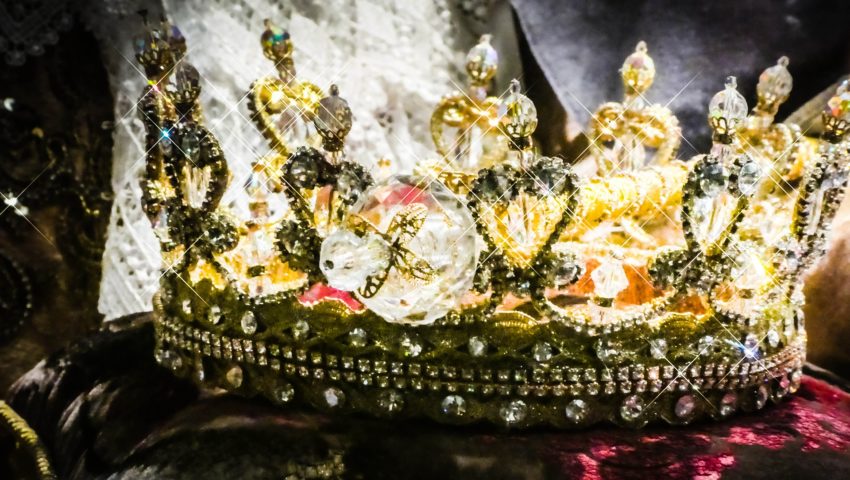 Król Szwecji wyrzucił z dworu własne wnuki