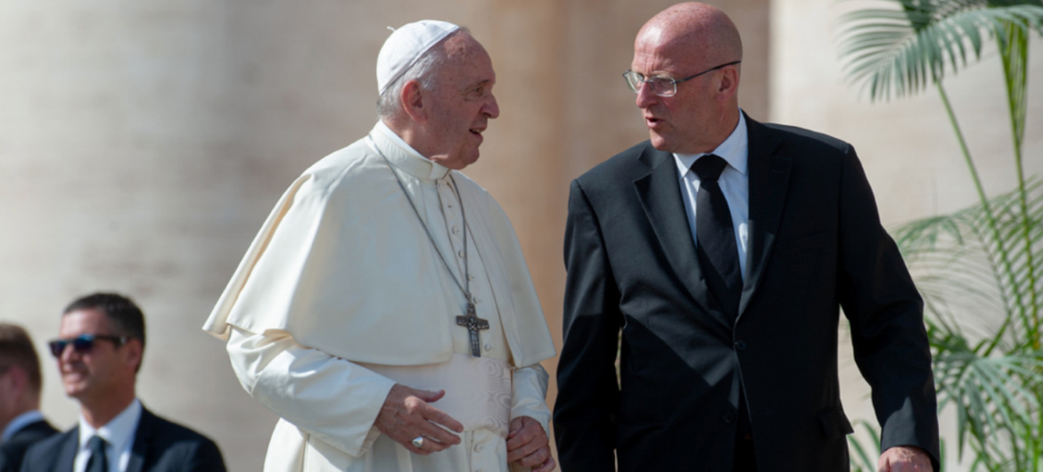 Zmiana na stanowisku “anioła stróża papieża”. Franciszek mianował nowego dowódcę żandarmerii watykańskiej