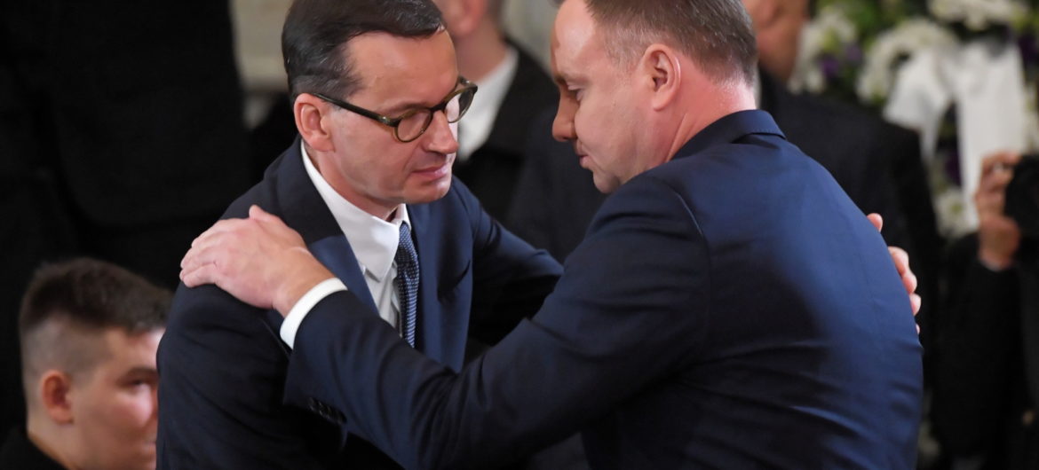 Granice absurdu przekroczone? Prawnicy “Wolnych Sądów” chcą pozwać Dudę i rząd za niewprowadzenie stanu nadzwyczajnego