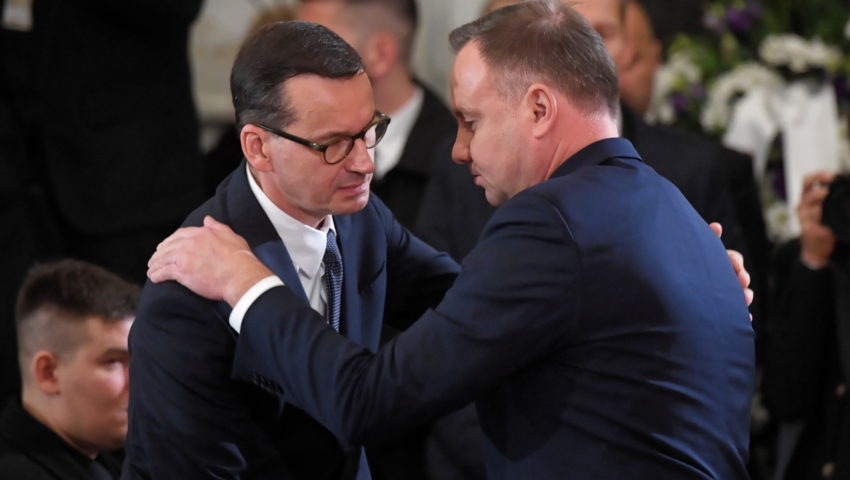Granice absurdu przekroczone? Prawnicy “Wolnych Sądów” chcą pozwać Dudę i rząd za niewprowadzenie stanu nadzwyczajnego