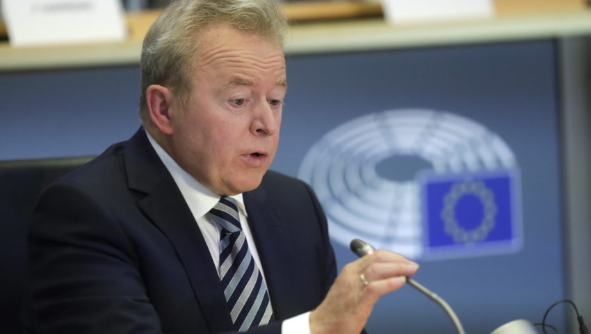 Prezes PiS: komisarz Wojciechowski powinien zakończyć swoją misję; będę go o to prosił