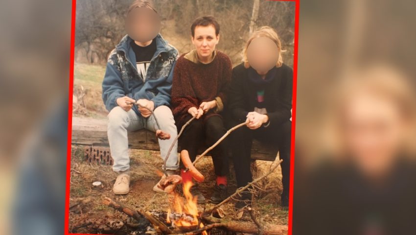 Noblistka z kiełbachą przy ognisku. A na spotkaniach z czytelnikami namawia, by nie jeść mięsa
