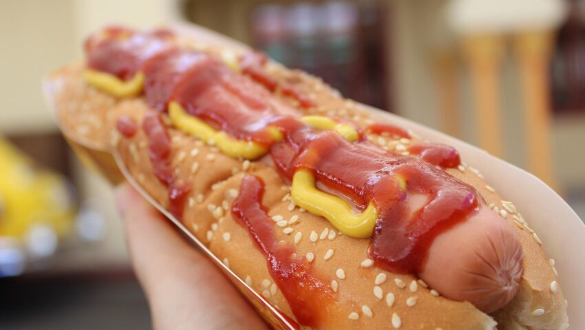 Ten fast food podbija nasz rynek. Polacy oszaleli na punkcie hot-dogów