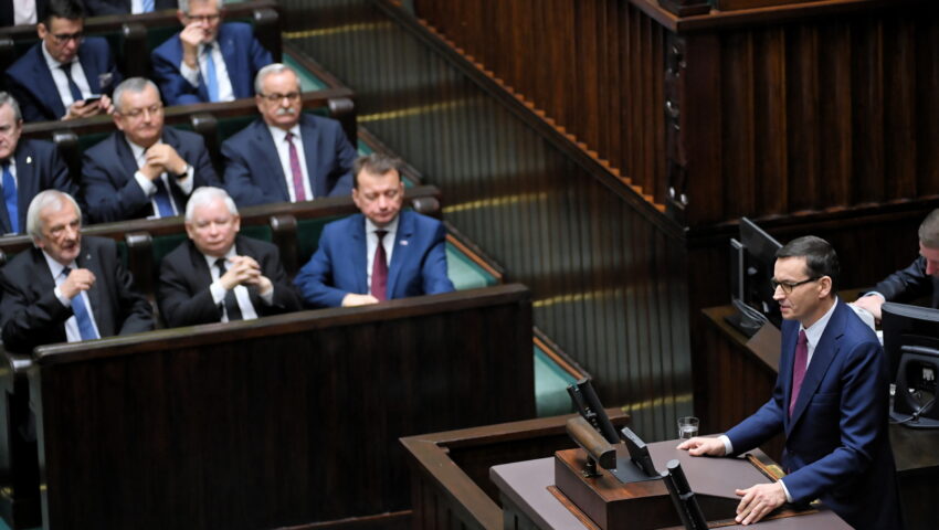 Mały ZUS przyjęty przez rząd. Jak zyskają na tym przedsiębiorcy?