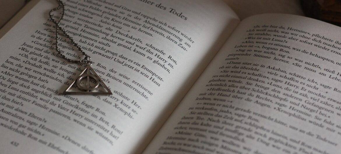Autorkę książek o Harrym Potterze uznano za transfobkę