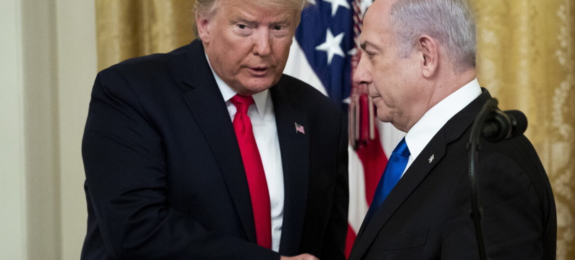 Premier Izraela Benjamin Netanjahu przybył z wizytą do USA. Chce spotkać się z Donaldem Trumpem