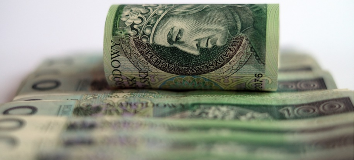 Deficyt budżetowy niższy niż zakładano. Gospodarka podnosi się po kryzysie
