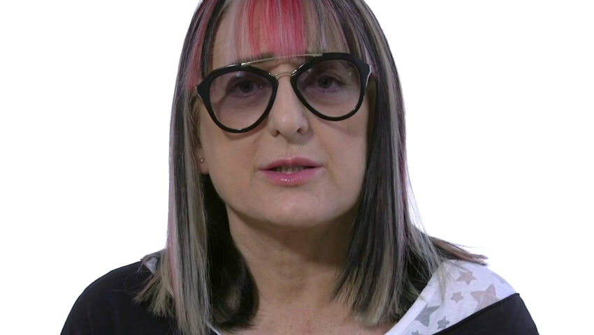 Była szefową Polskiego Radia. Teraz sprzedaje portret Tuska