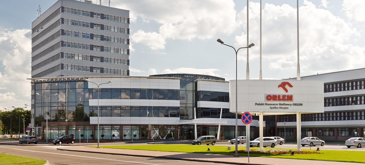 Orlen zafundował Centrum Zdrowia Dziecka paliwo do karetek