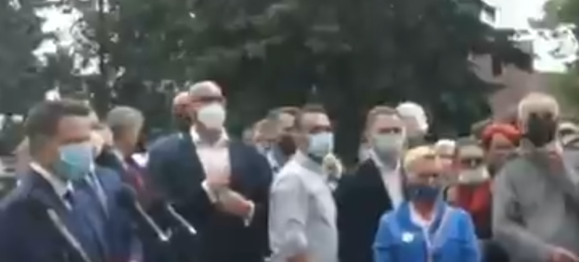 Trzaskowski wyśmiany przez mieszkańców, którym obiecywał pomoc. Ten film nie pozostawia złudzeń