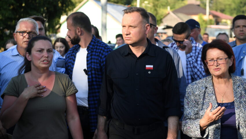 Lewicowo-liberalne media zarzuciły  prezydentowi, że ułaskawił pedofila. Wyjaśniamy, co naprawdę się wydarzyło