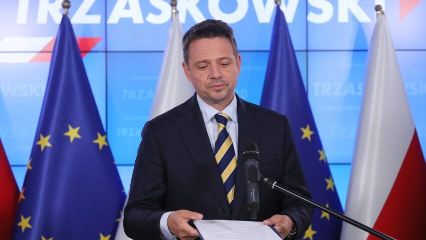 Trzaskowski obalał komunę w… 1990 roku? Kompromitujący wpis prezydenta Warszawy