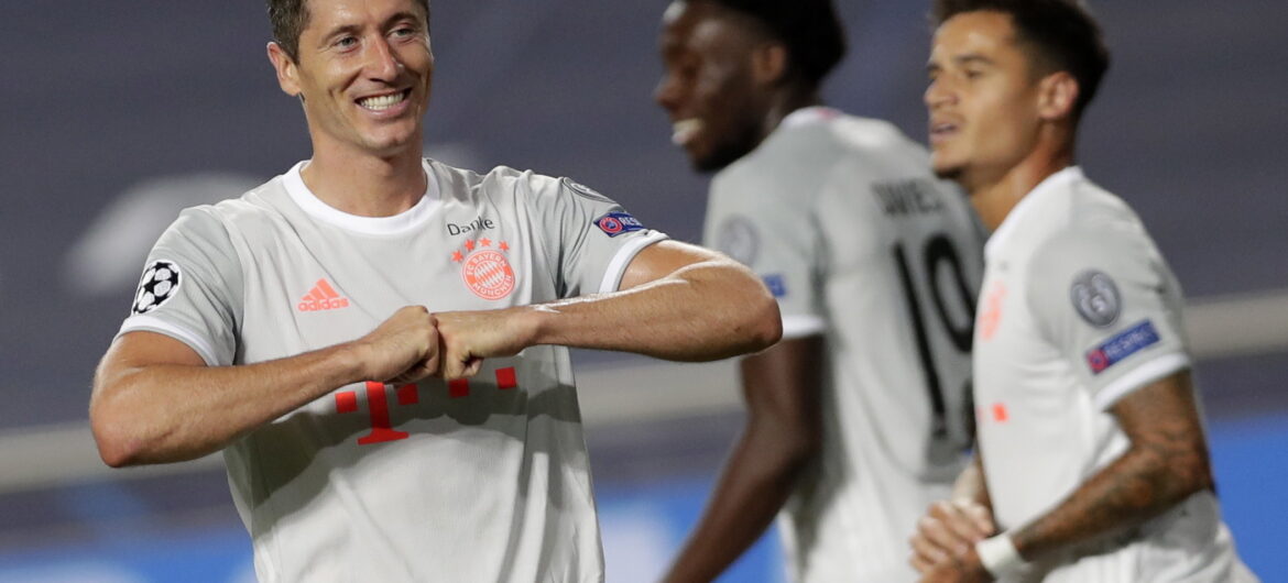 Pogrom! Bayern miażdży FC Barcelonę i gra dalej