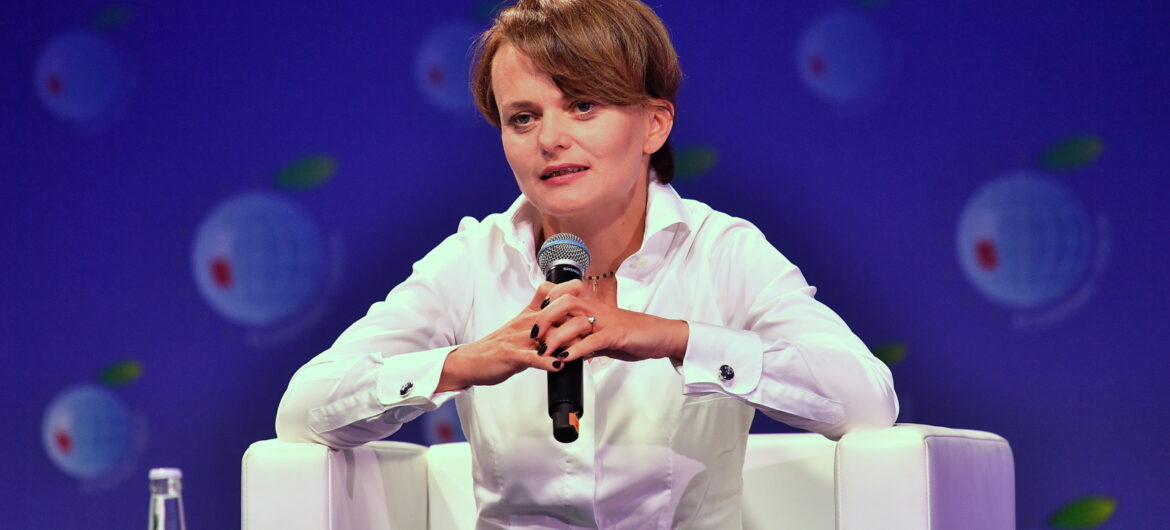 Emilewicz: ten rok to nie jest czas na oszczędzanie