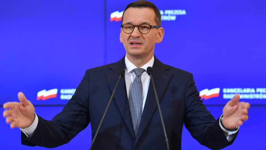 Polska gospodarka radzi sobie dobrze, pomimo pandemii. Recesja w Polsce jedną z najniższych w UE