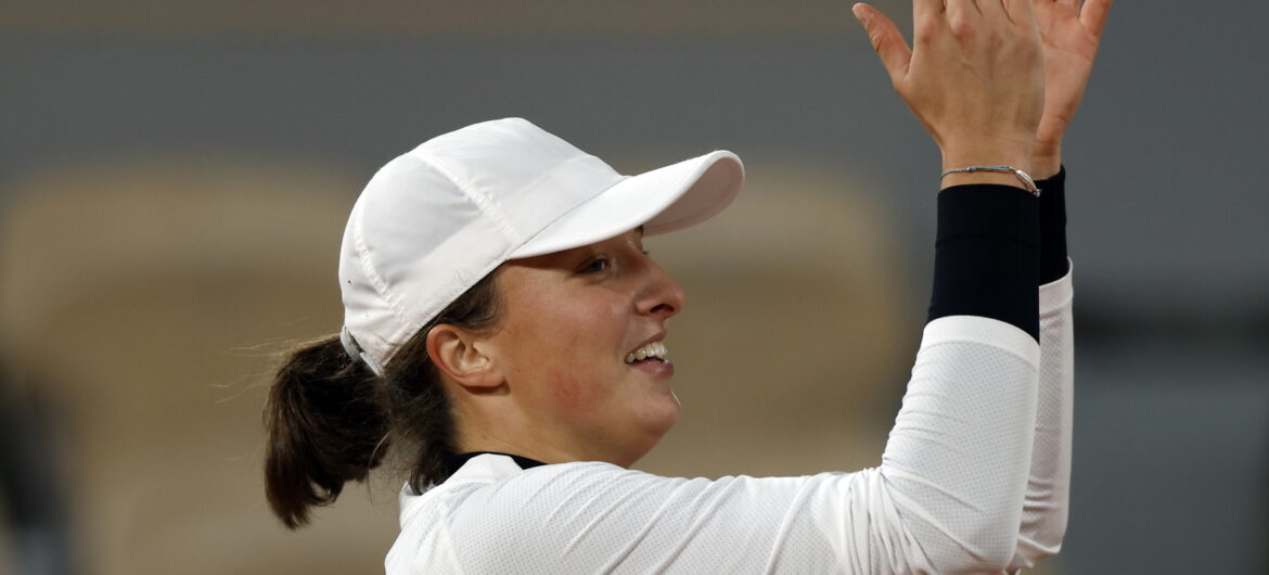 Udało się! Iga Świątek w finale Roland Garros!
