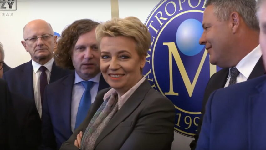 Tak się robi kasę w mieście rządzonym przez PO. Miliony złotych wypływają “ściekiem”?
