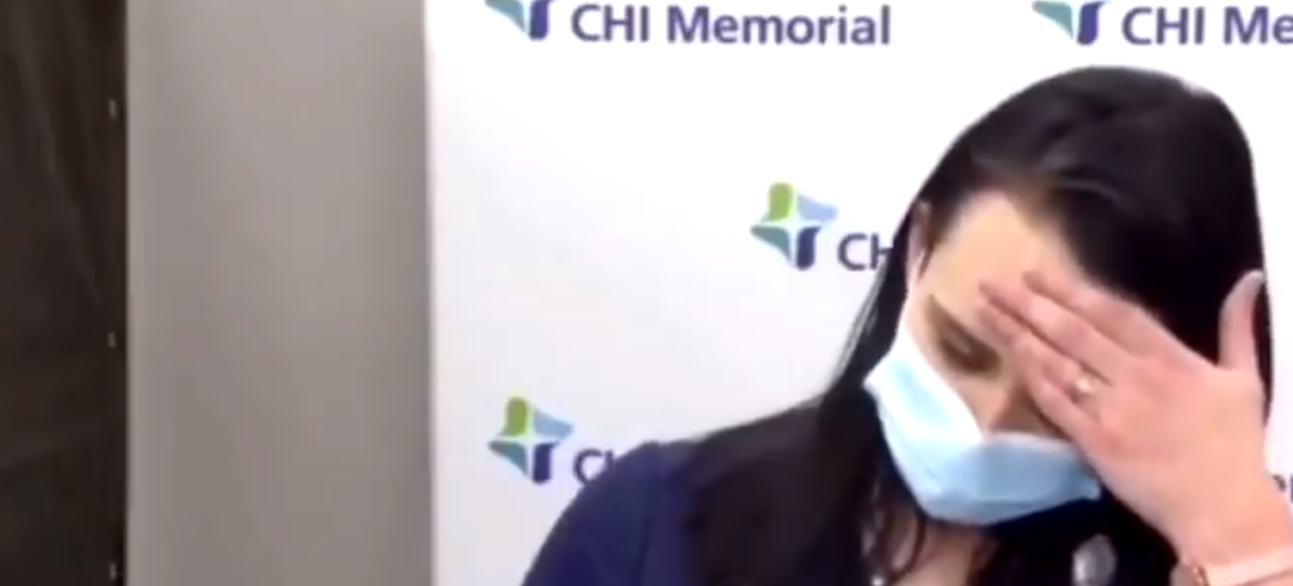 Pielęgniarka zemdlała po podaniu szczepionki na COVID-19? To manipulacja