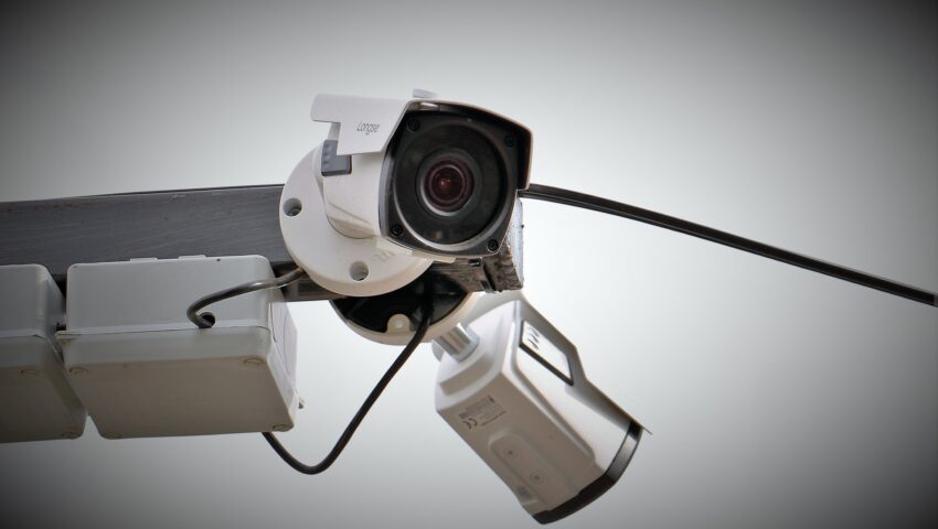 Gigantyczny cyberatak. Hakerzy zyskali dostęp do tysięcy kamer