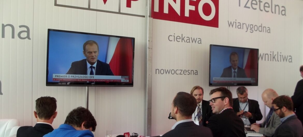 Kabaret! Poseł Koalicji Obywatelskiej przyznał, ile do tej pory zebrał podpisów pod wnioskiem o likwidację TVP Info