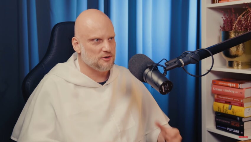 Ojciec Szustak o episkopacie: “Do k***y nędzy, ręce mi opadają”. Zakonnik podąży drogą księży-celebrytów?