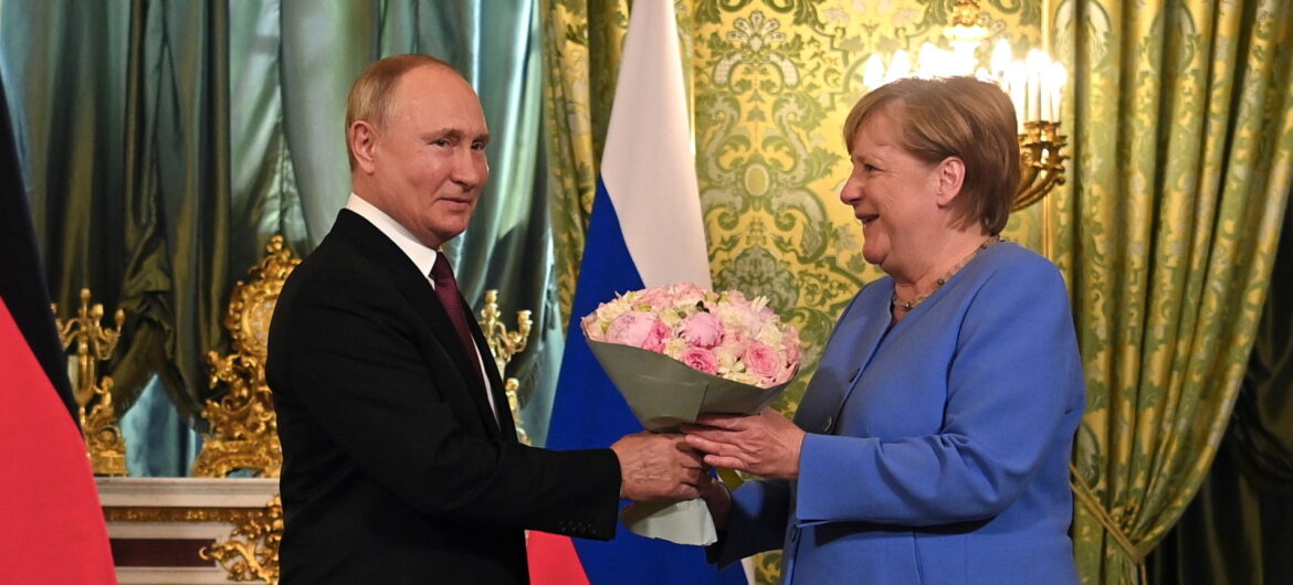 “Pożyteczni idioci Putina”. Amerykański portal ostro o niemieckich politykach