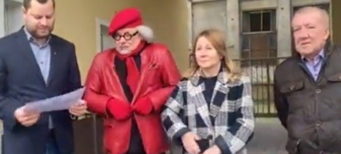 Hit! Radni Dulkiewicz zrobili konferencję o “niskiej aktywności posłów PiS”. Po chwili sami przyznali się do swojej