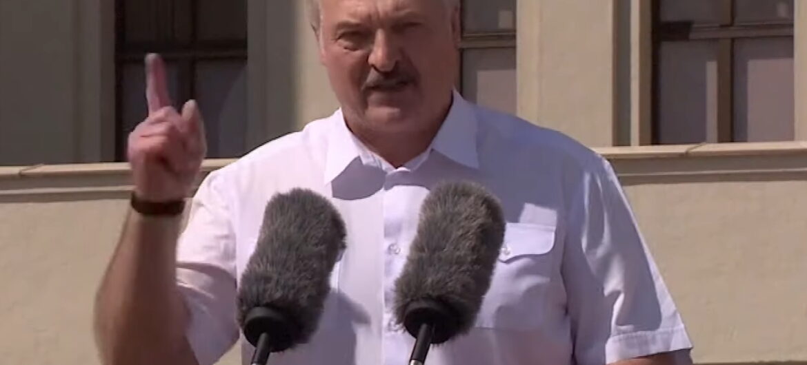 „Łukaszenka stara się, żeby pierwszy strzał padł z polskiej lufy”. Reporterzy TVP ujawniają kulisy eskalacji konfliktu