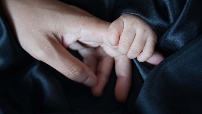 Pomóżmy w dramatycznej walce z chorobą! Mama ma raka, synek SMA