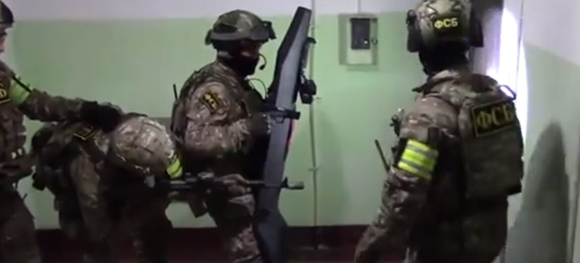 Służby specjalnej troski. Ta prowokacja rosyjskiej FSB przejdzie do legendy