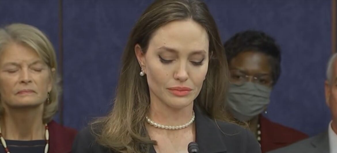 Angelina Jolie odwiedziła Ukrainę
