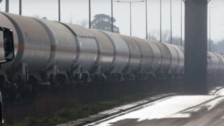 Tak Rosja obchodzi europejskie sankcje. Setki milionów euro wciąż płyną na Kreml