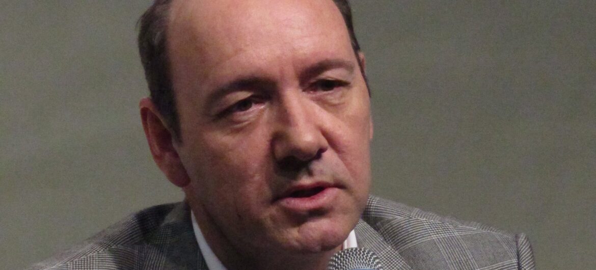 Aktor Kevin Spacey oskarżony o cztery napaści seksualne