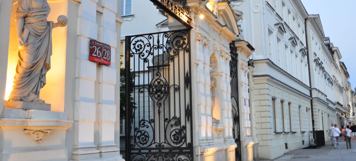 Skandaliczne słowa naukowca Uniwersytetu Warszawskiego. Domaga się delegalizacji PiS. Wcześniej chciał marionetkowego rządu z Niemiec