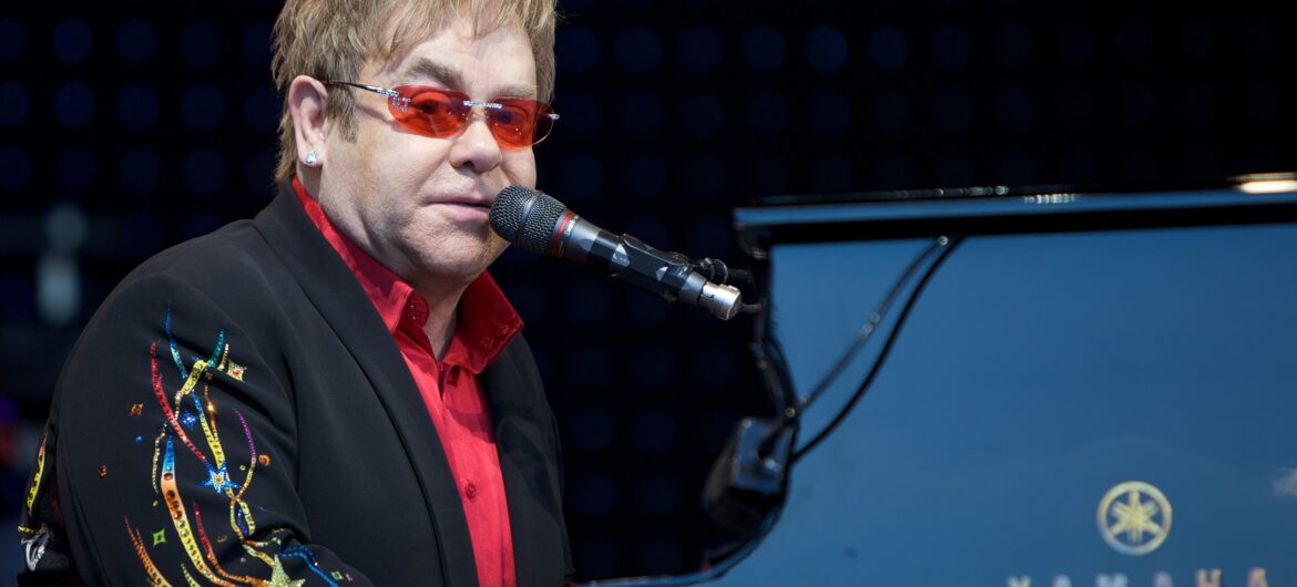 Elton John zdecydował się na ważny krok. Wszystko przez Elona Muska