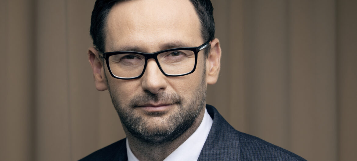 Orlen: rada nadzorcza spółki postanowiła odwołać Daniela Obajtka z zarządu Orlenu