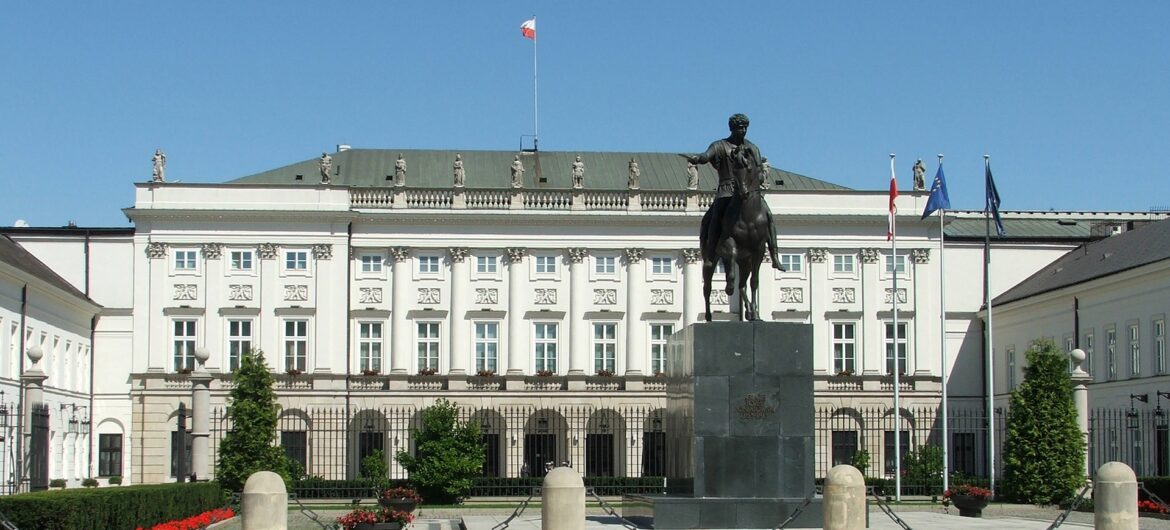 Najnowszy sondaż przed wyborami. Kto na czele?