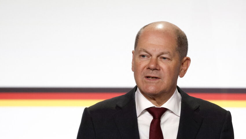 Scholz przeciwny przystąpieniu Ukrainy do NATO. “Obecnie nie spełnia ona szeregu warunków”