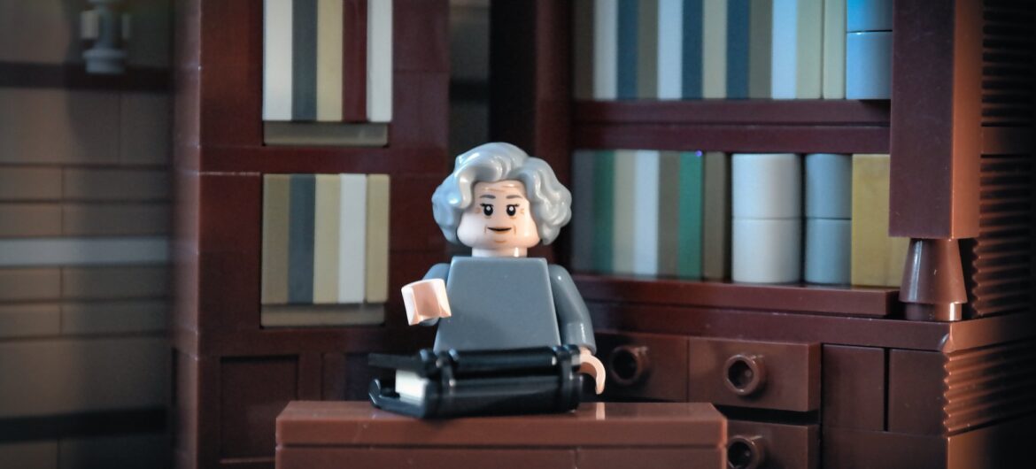 Polska poetka nową bohaterką klocków LEGO. Jak Wam się podoba?