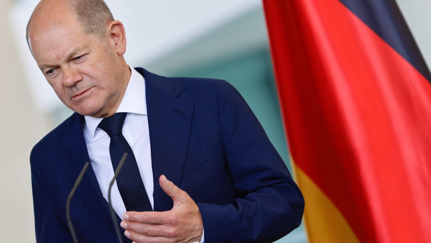 Scholz deklaruje chęć wznowienia kontaktu z Putinem. “Będę gotowy, kiedy nadejdzie odpowiedni moment”